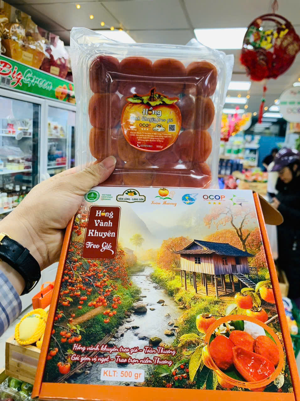 Hồng Vành Khuyên treo gió hộp quà